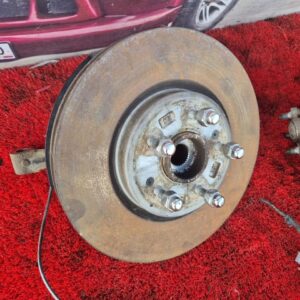Поворотный кулаки передний Hyundai Sonata 8 DN8