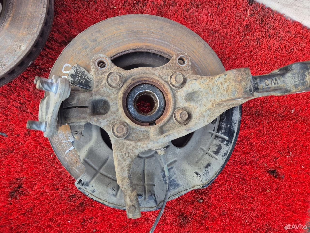 Поворотный кулаки передний Hyundai Sonata 8 DN8 Поворотный кулаки передний Hyundai Sonata 8 DN8