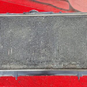 Радиатор Mitsubishi Galant 2000г