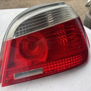 Задний правый фонарь BMW e60