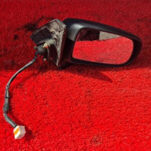 Боковое зеркало правое на Mazda 323 BJ
