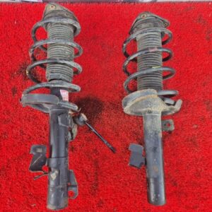 Передние стойки на Mazda 3 BK 2007