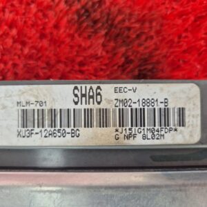 Блок управления двигателем на Mazda 323 BJ