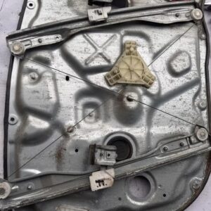 Стеклоподьемник передний правый Kia Ceed 1 ED 2008