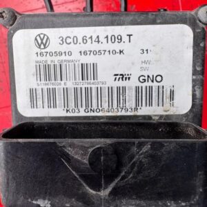 Блок ABS на Volkswagen Passat B6