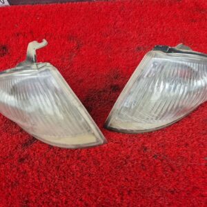 Поворотныки на Mazda 323 BJ