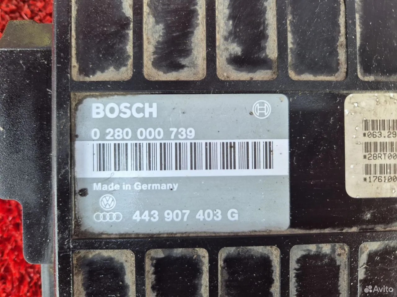 Блок управления двигателя Volkswagen Passat B3 Блок управления двигателя Volkswagen Passat B3