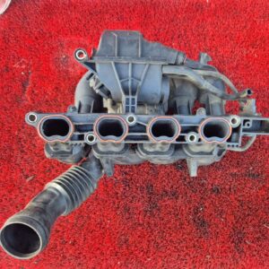 Впускной коллектор на Ford Fusion 2007 1.6