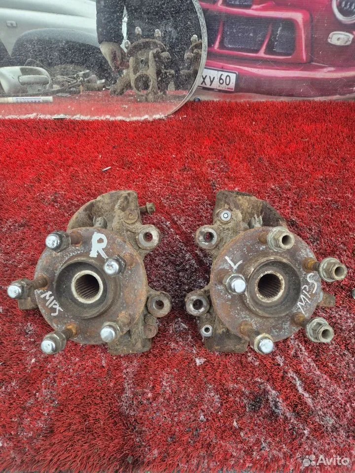 Поворотный кулаки Mazda 3 MPS 2008 Поворотный кулаки Mazda 3 MPS 2008