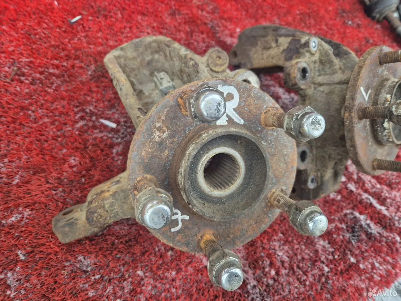 Поворотный кулаки Mazda 3 MPS 2008 Поворотный кулаки Mazda 3 MPS 2008