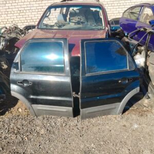 Задние двери ford maverick