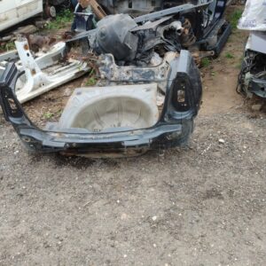 Задняя панель renault logan 1