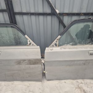 Комплект двери ГАЗ волга 31105