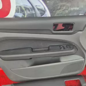 Дверные карты Ford Focus 2 2007г хэтчбек