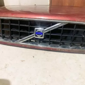 Капот на volvo xc90