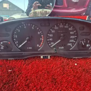 Панель приборов на Ford Mondeo 1993