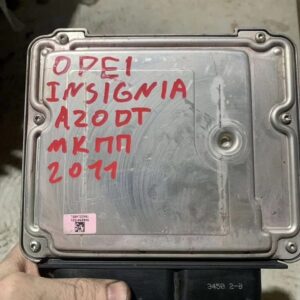 Блок управления двигателем Opel Insignia 1