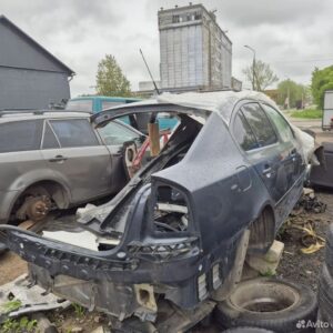 Крыло заднее правое skoda octavia a5